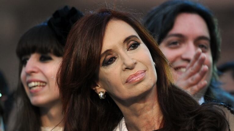 Cristina despegó a su hija de las causas por corrupción y apuntó a la Justicia.