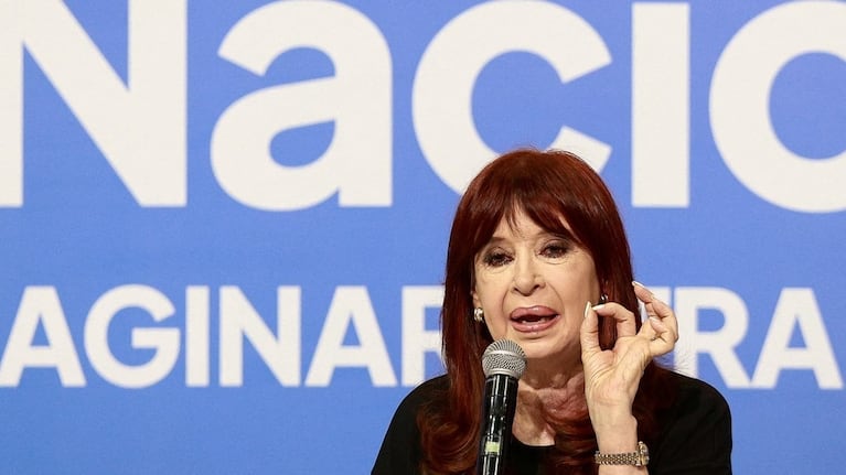 Cristina Kirchner cruzó a Milei