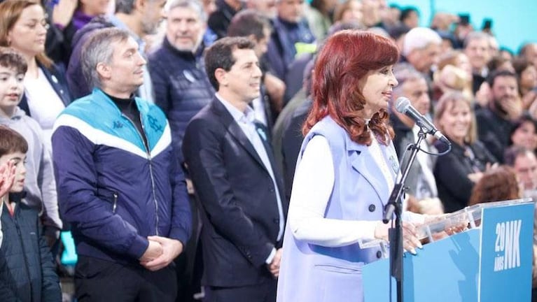 Cristina Kirchner en Plaza de Mayo: "Este gobierno es mejor que el que hubiera sido otro de Macri"