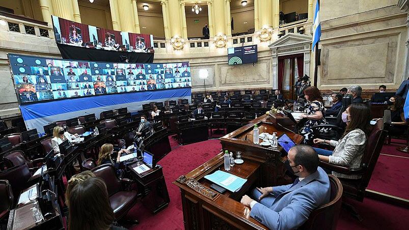 Cristina Kirchner encabezó la sesión que duró unas cuatro horas. 