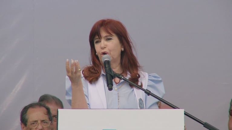 Cristina Kirchner encabezó un acto en Rosario.