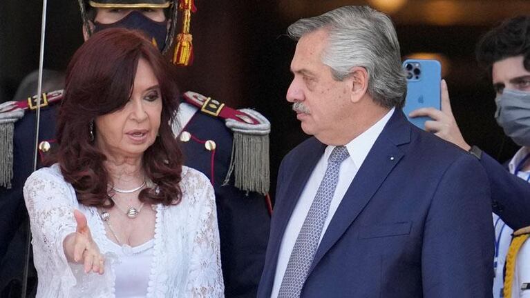 Cristina Kirchner explicó por qué eligió a Massa y apuntó al presidente por Wado de Pedro