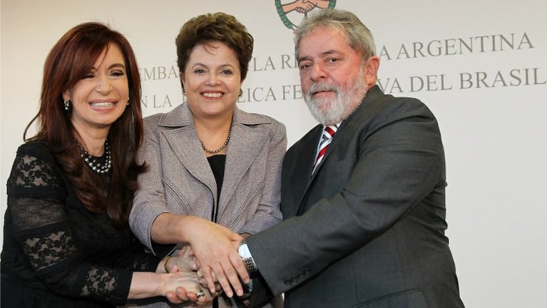 Cristina Kirchner junto a los sospechados Dilma y Lula. 