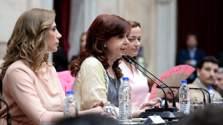 Cristina Kirchner recordó una charla en la que defendió la emisión monetaria.