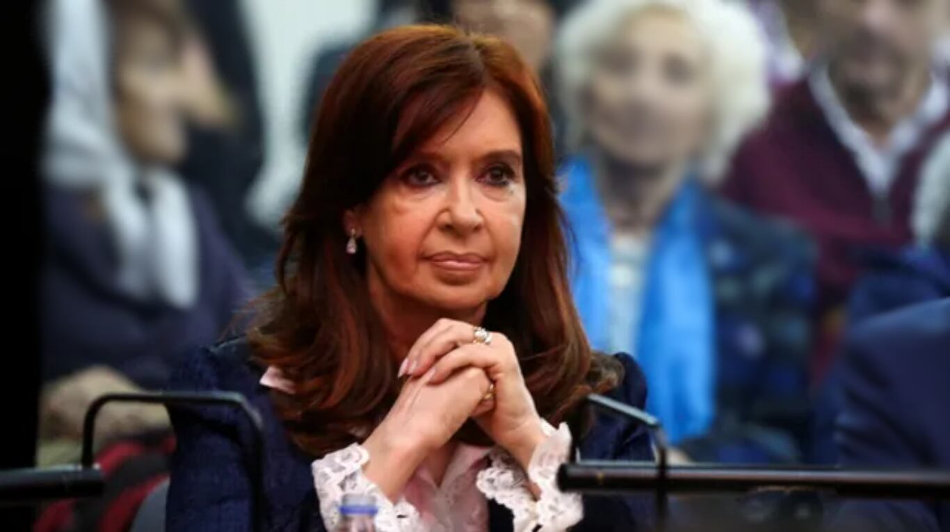Cristina Kirchner sigue el juicio vía Zoom. (Foto: archivo Clarín)