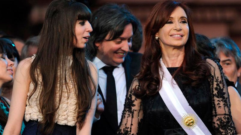 Cristina Kirchner y sus dos hijos, bajo sospecha.