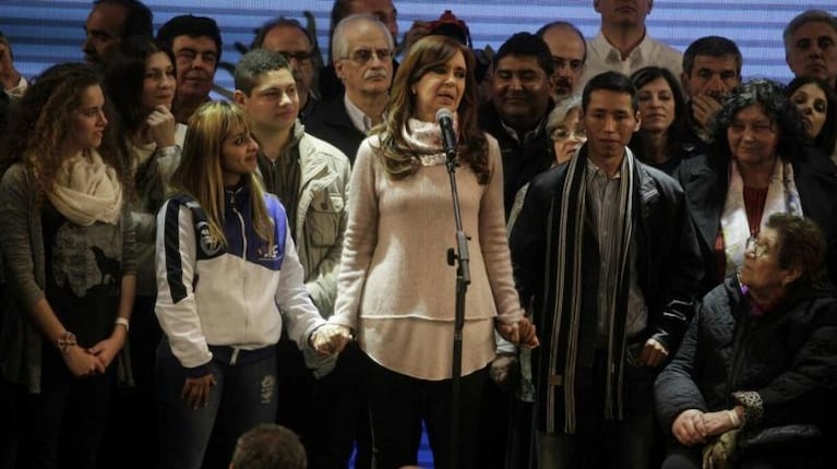 Cristina se adjudicó el triunfo en Buenos Aires y habló de bochorno