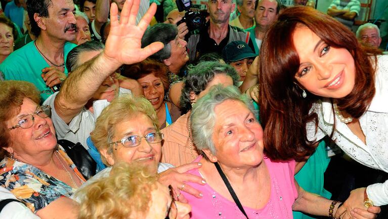 Cristina y jubilados, durante un acto oficialista.  