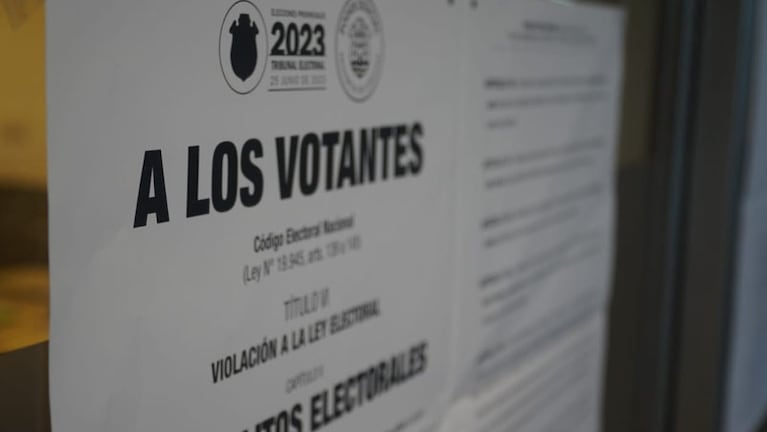 Cualquier votante puede denunciar una irregularidad ante las autoridades competentes. 