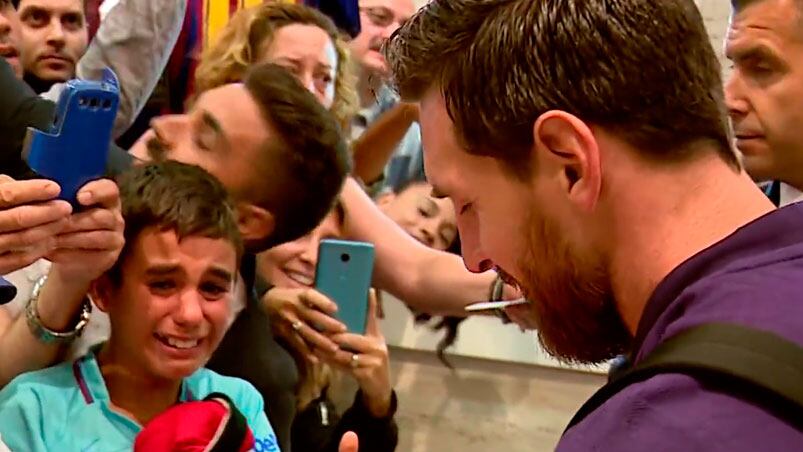 Cuando Leo se acercaba, el nene rompió en llanto. / Foto: Captura de pantalla