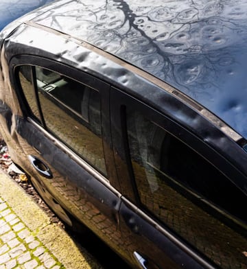 Cuánto cuesta arreglar un auto dañado por granizo en Córdoba y qué hacer con el seguro