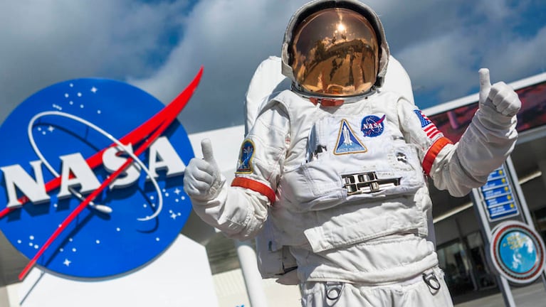 Cuánto gana un astronauta de la NASA al año