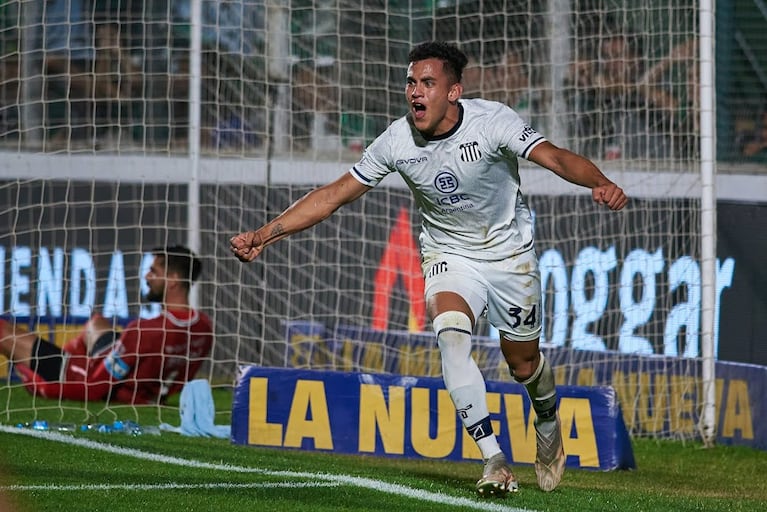 Cuántos millones cobrará Talleres por la venta de David Romero al Parma de Italia