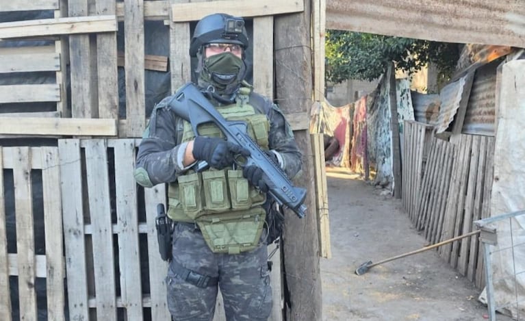 Cuatro detenidos en dos allanamientos en Córdoba capital.