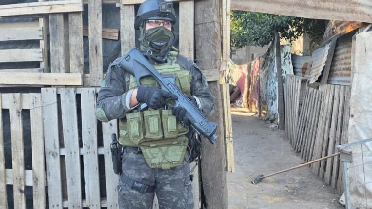 Cuatro detenidos en dos allanamientos en Córdoba capital.