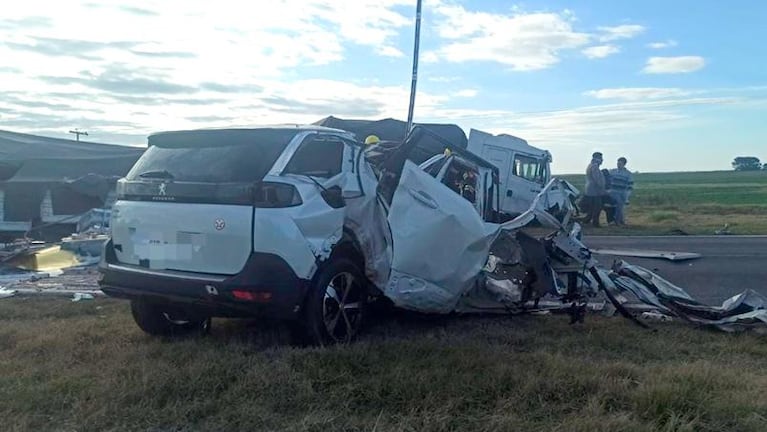 Cuatro muertos por un terrible choque en el sur de Córdoba