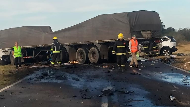 Cuatro muertos por un terrible choque en el sur de Córdoba