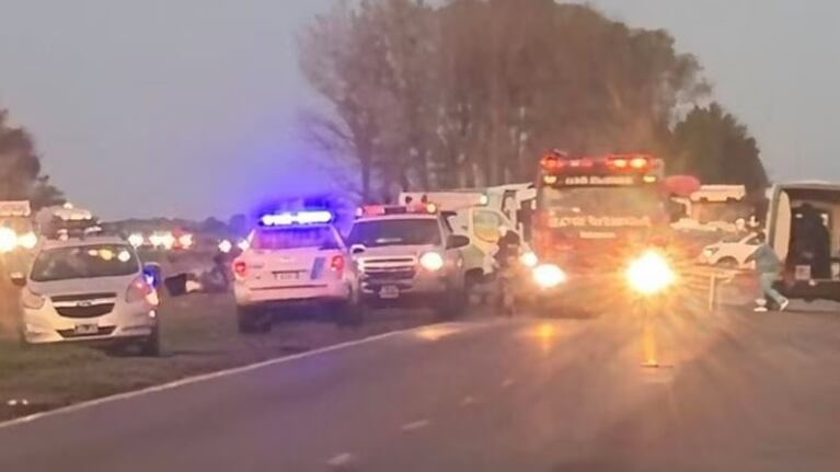 Cuatro muertos tras un choque frontal en Buenos Aires.