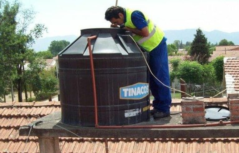 Cuidá tu salud, limpiá tu tanque de agua
