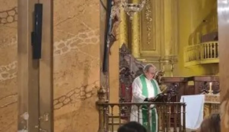 cura denunciado abuso misa