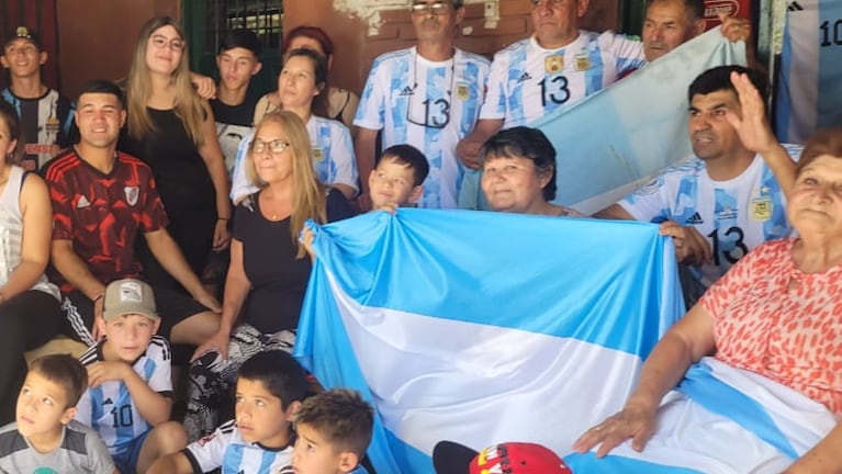 Cuti Romero, campeón mundial: la emoción de sus abuelas desde Villa Rivadavia