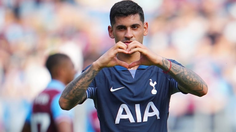 Cuti Romero y un mimo del Tottenham para la nueva temporada que comienza.