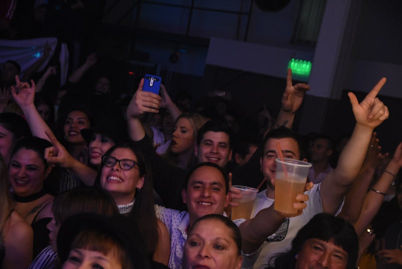 Dale Q' Va brindó su primer baile en Sociedad Belgrano. Foto: Maxi López / ElDoce.tv