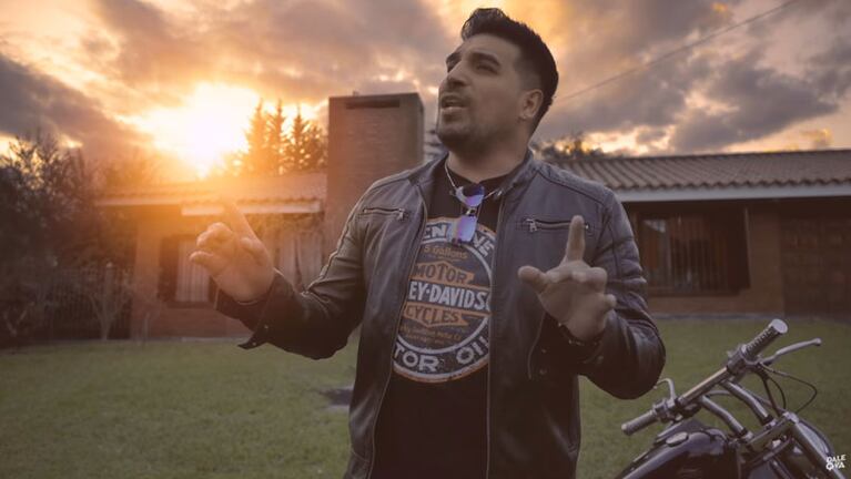 Dale Q'Va, de estreno con canción propia