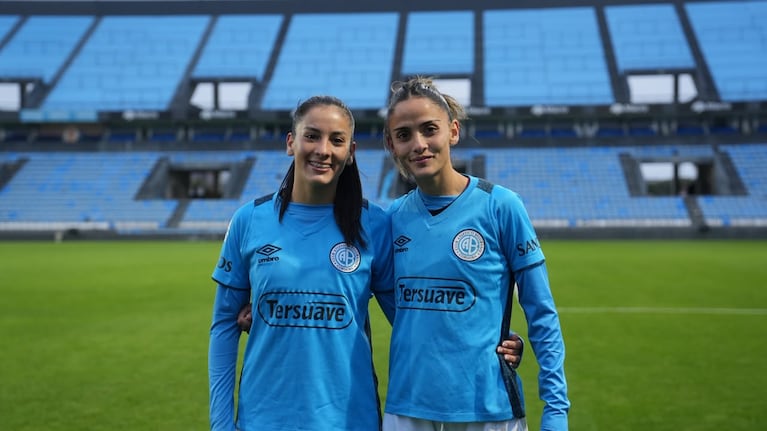 Dalma Mancilla y Sofía Salas, jugadoras de Belgrano.