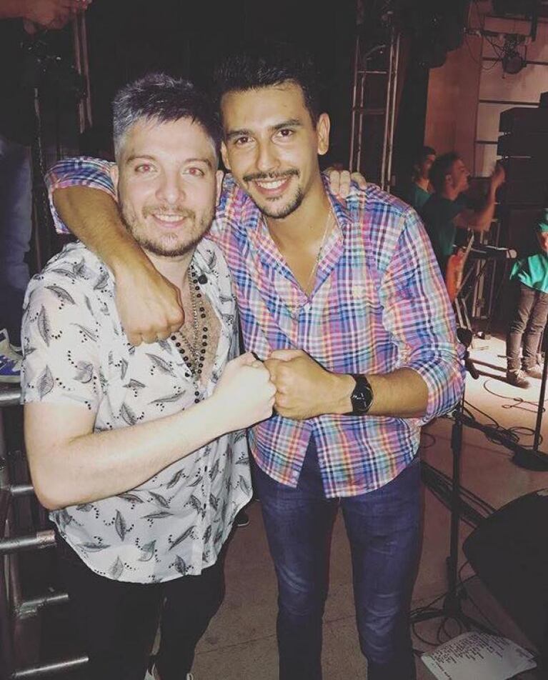 Damián Córdoba, del platinado al color