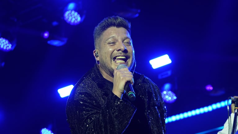 Damián Córdoba festejó su aniversario 25 en Quality junto a más de una docena de colegas que lo acompañaron