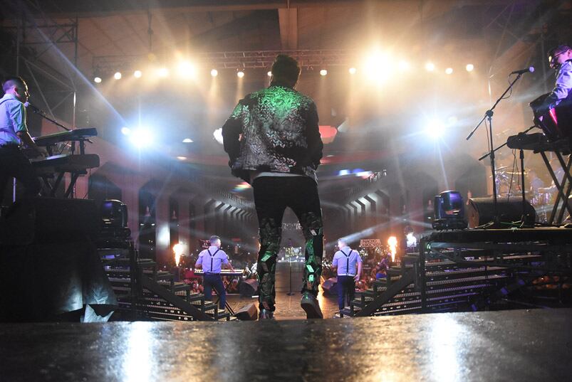 Damián Córdoba festejó sus 30 años ante una multitud. Foto: Maxi López / ElDoce.tv.