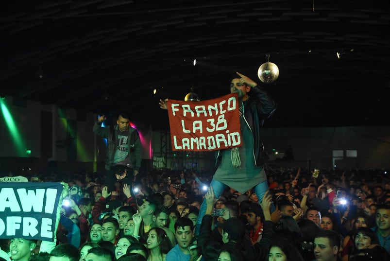 Damián Córdoba grabó en vivo en el Estadio del Centro. Foto: Maxi López / ElDoce.tv.