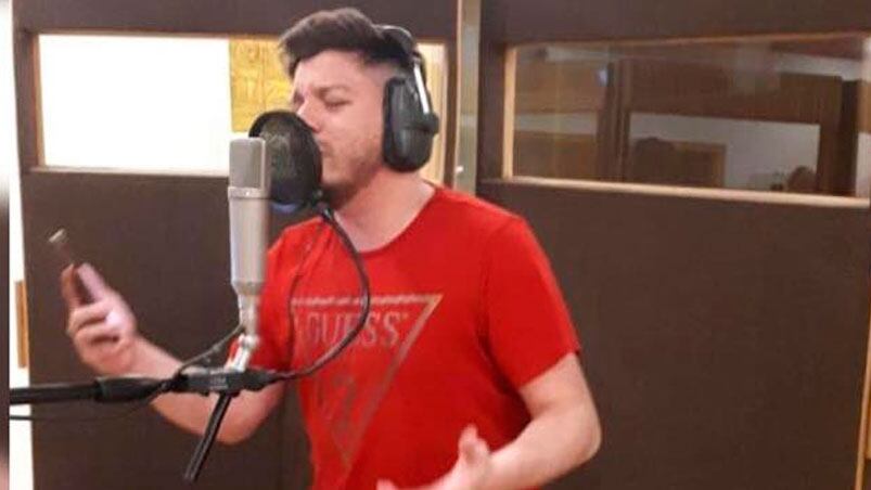 Damián Córdoba presentó un adelanto de su nuevo disco