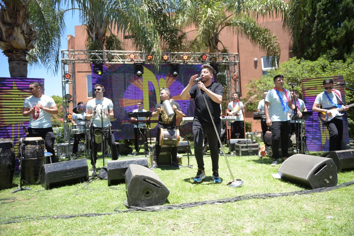 Damián se sumó a los festejos del sitio de cuarteto de Córdoba. Foto: Lucio Casalla / ElDoce.tv.