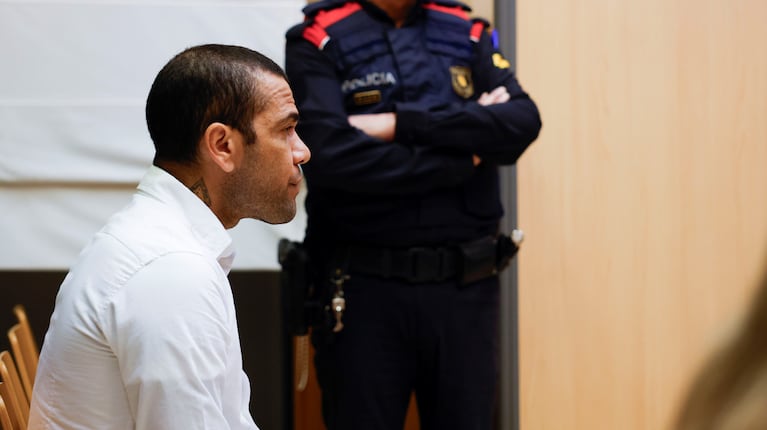 Dani Alves fue condenado a cuatro años y medio. (Foto: EFE)
