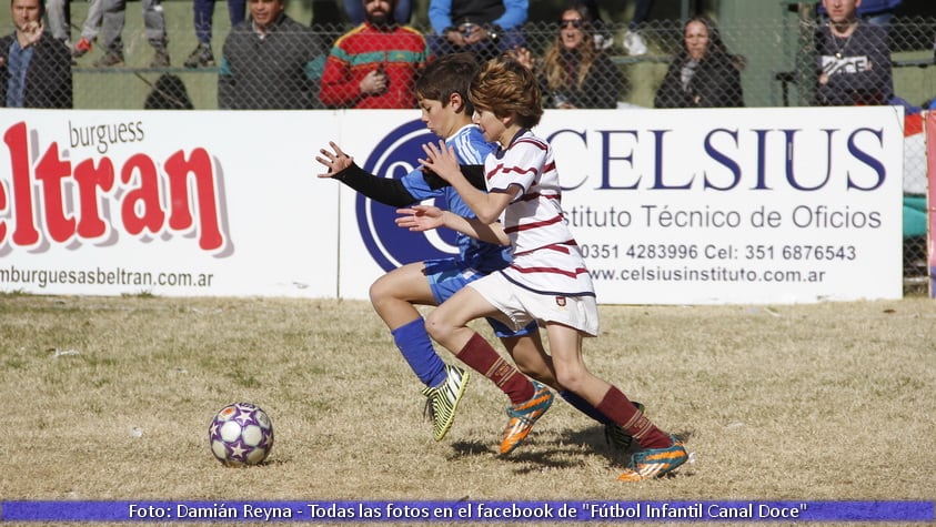 Dante Alighieri festejó con un 2-1 sobre Cinco Ríos.