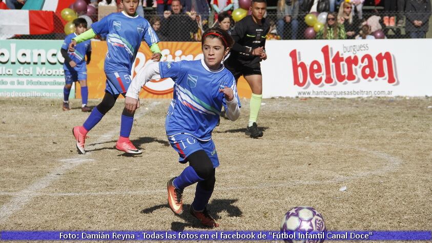 Dante Alighieri festejó con un 2-1 sobre Cinco Ríos.