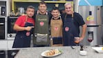 Dante y Darío cocinaron junto a Roberto y Manuel.