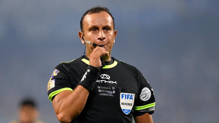 Darío Herrera, el árbitro de Talleres-Belgrano.
