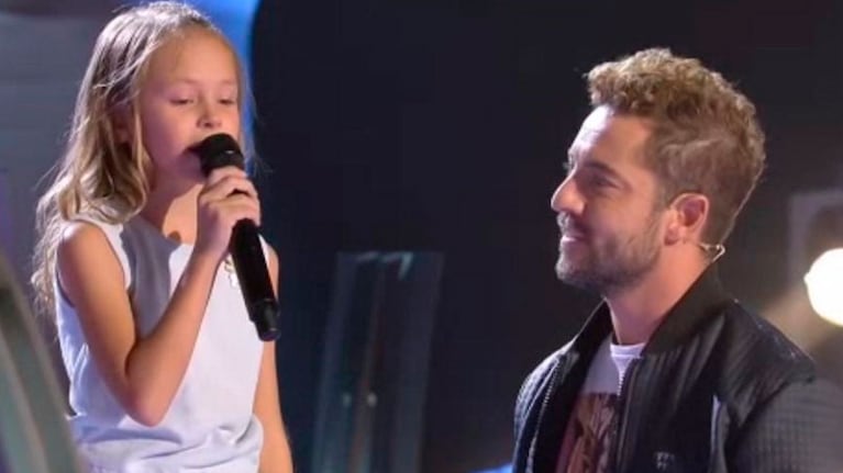 David Bisbal cantó con una participante de La Voz Kids España.