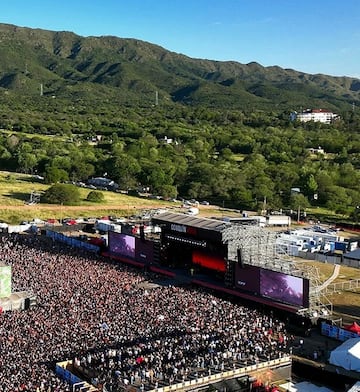 De a poco se va armando la edición 2027 del Cosquín Rock.