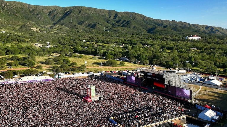 De a poco se va armando la edición 2027 del Cosquín Rock.