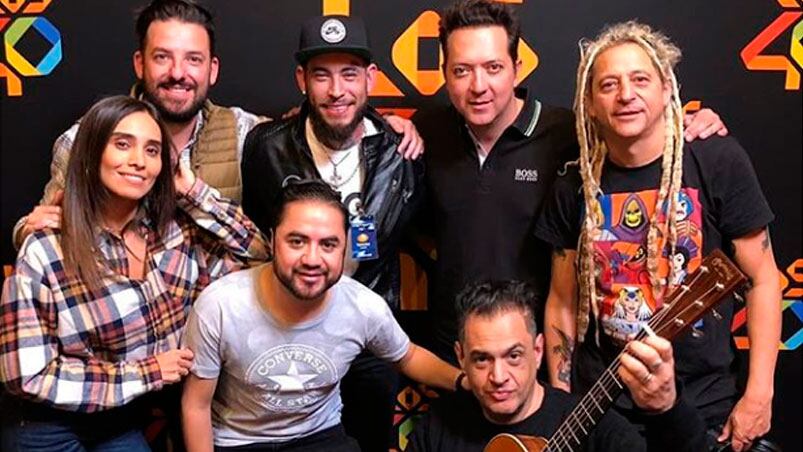 De Córdoba al mundo: Ulises lleva su voz al show de los Decadentes.