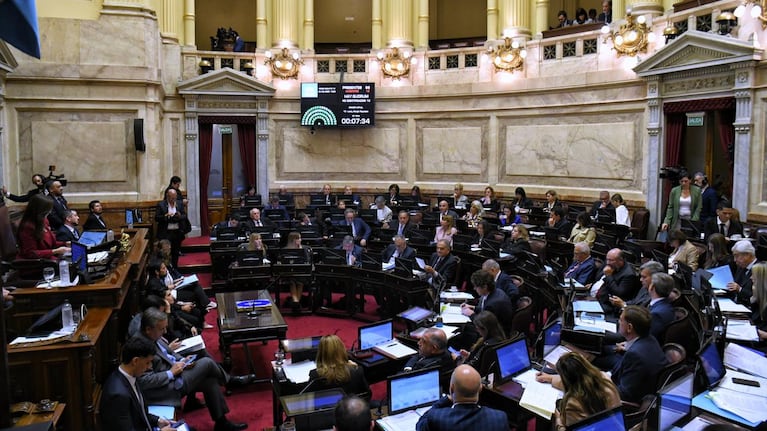 De cuánto es el aumento en Senadores a a partir de noviembre.