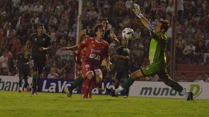 De la mano de los chicos, Instituto metió su primer triunfo. Foto: Lucio Casalla / ElDoce.tv.