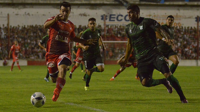 De la mano de los chicos, Instituto metió su primer triunfo. Foto: Lucio Casalla / ElDoce.tv.