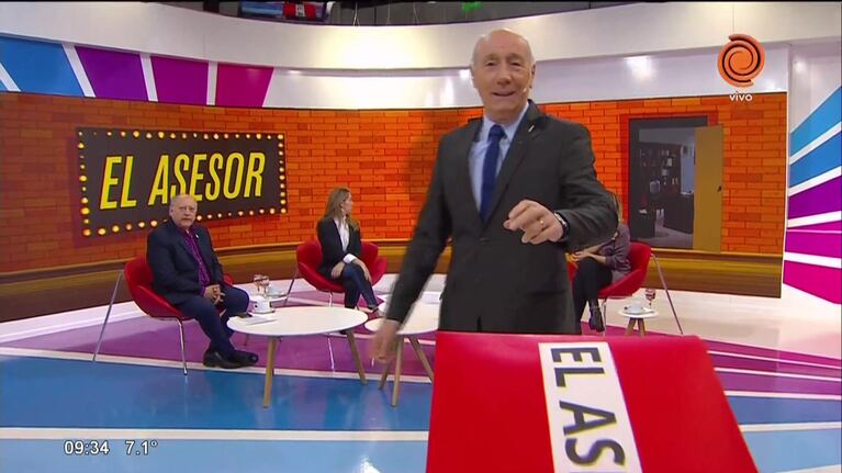 De la Sota está soltero y con nueva imagen