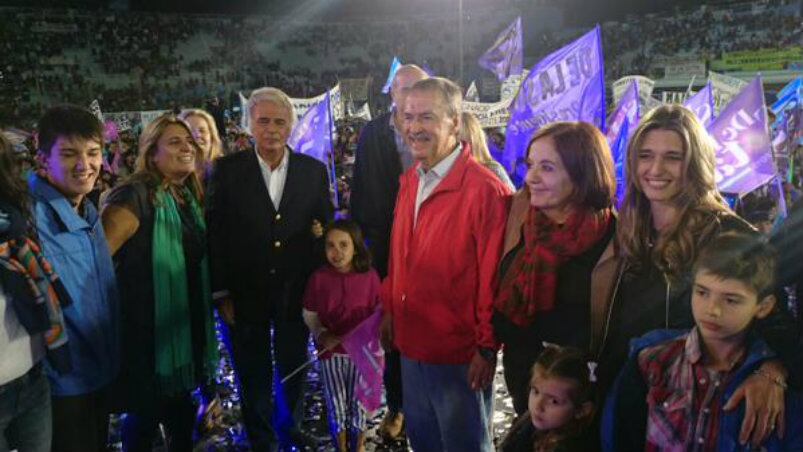 De la Sota y Schiaretti juntos en el Gigante de Alberdi. (Foto: Prensa De La Sota)