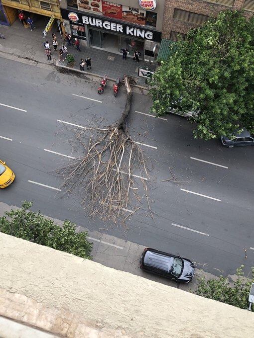 De milagro no hubo heridos ni daos materiales.